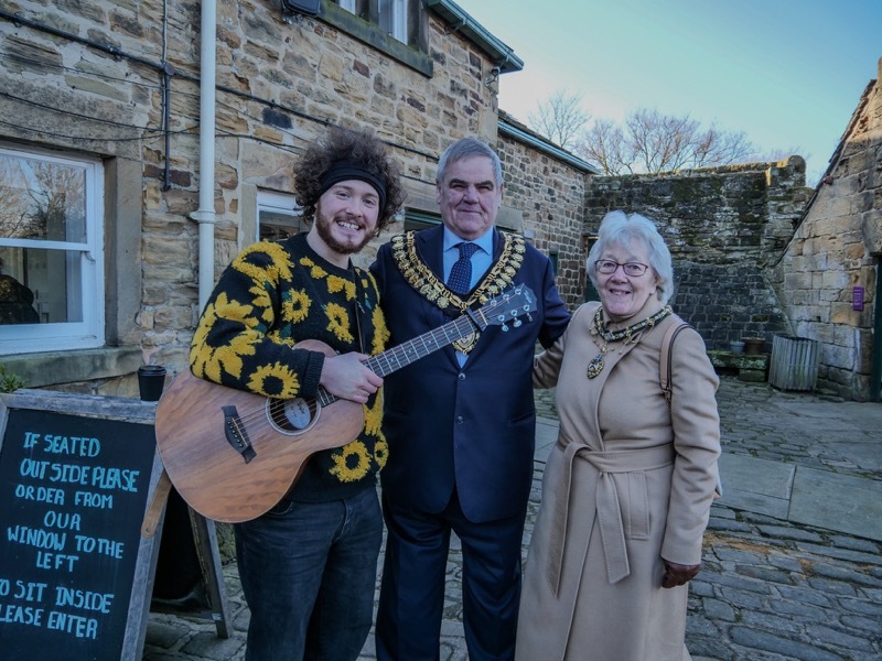 Other image for Mayor looks back on whirlwind year of ‘respect and kindness’